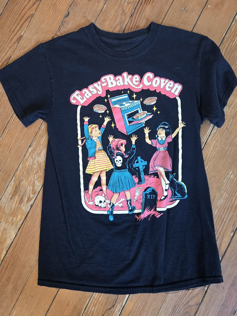 Creepy Co Womens S Easy Bake Coven Black Graphic Tee Short Sleeve Shirt Goth